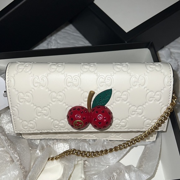Gucci Guccissima cherry bag - Picture 13 of 14